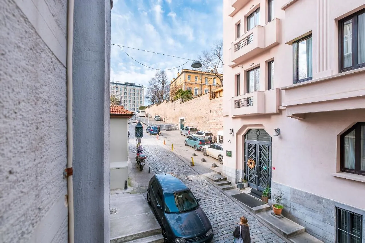 Homie Suites - Luxury Apartments In Galata Стамбул