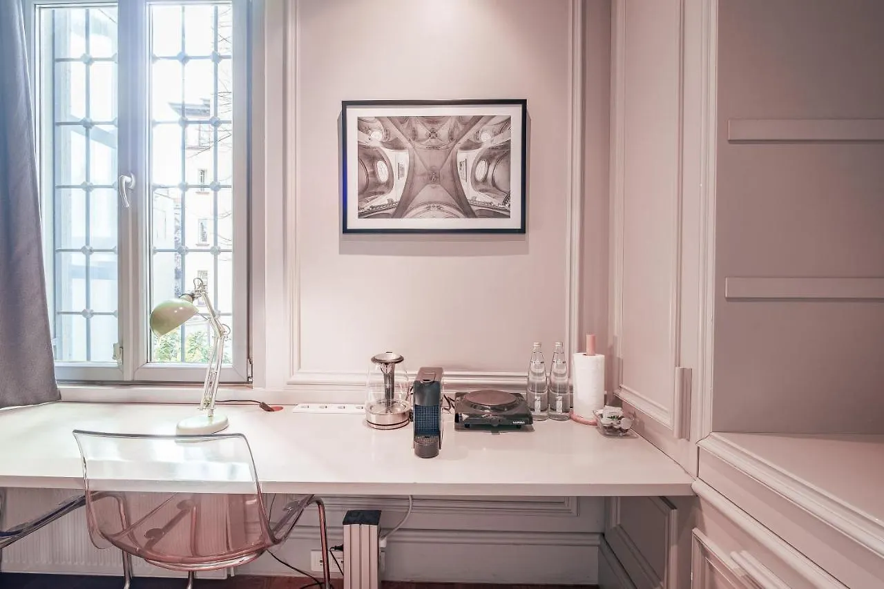 Homie Suites - Luxury Apartments In Galata Стамбул